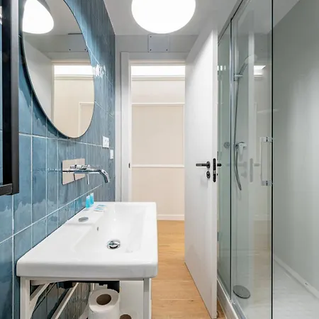 Daire Bebarceloner Eixample - 4 Bedrooms *