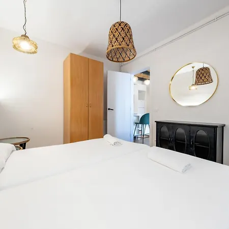 Bebarceloner Eixample - 4 Bedrooms Βαρκελώνη