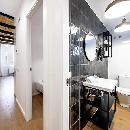Bebarceloner Eixample - 4 Bedrooms Διαμέρισμα